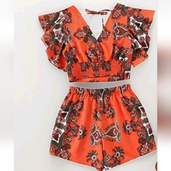 2 Piece Hippie Boho Paisley Red Crop Top Shorts High Wrap Flutter Sleeve Beach M - Picture 1 of 7